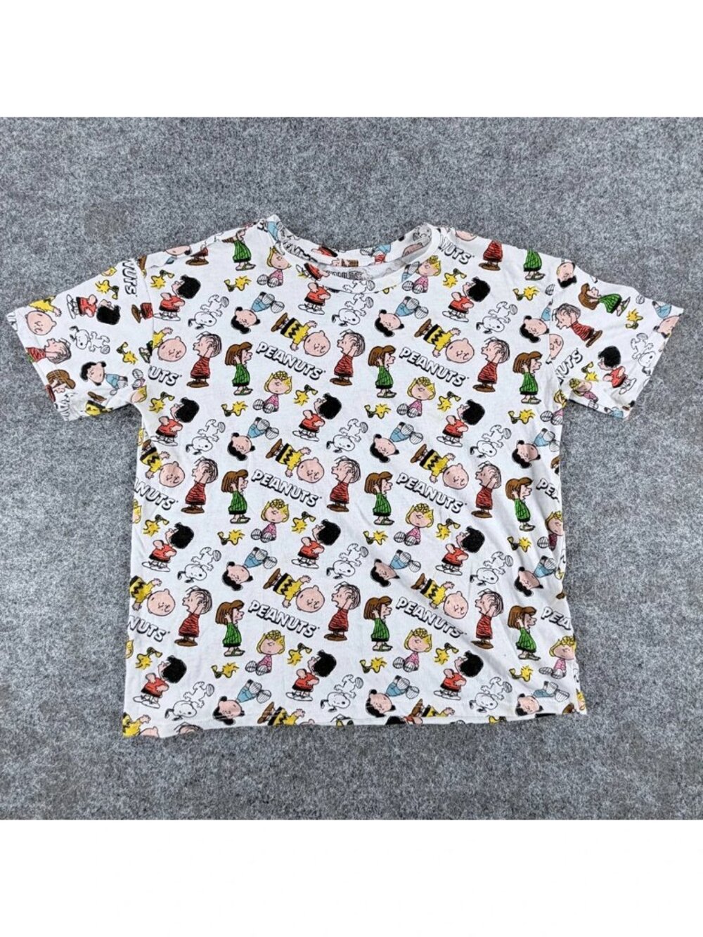 Peanuts Worldwide 2020 T-Shirt Kids M 7-9 White All Over Print Peanuts Character